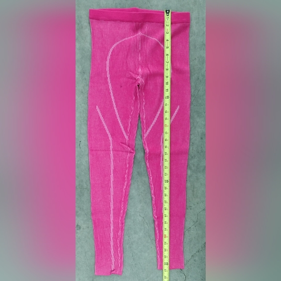 3 Piece Set Pink Top + Sleeves & Leggings - Picture 12 of 16